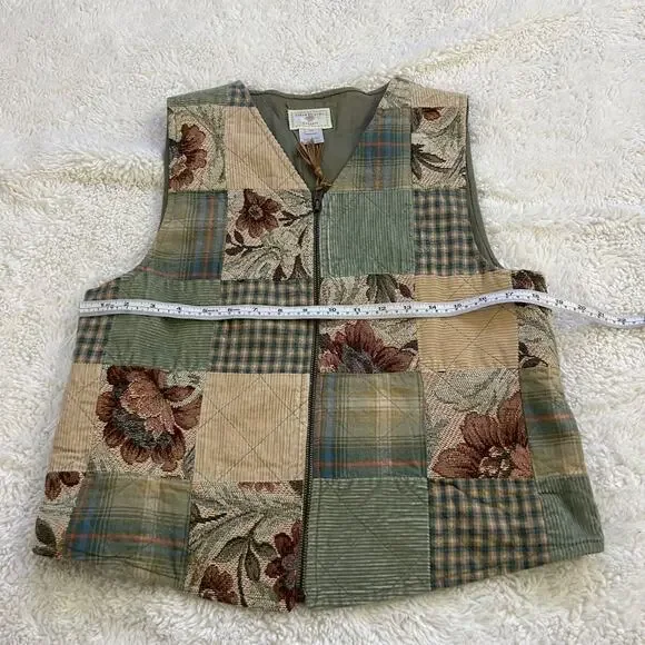 VTG Susan Bristol Womens Vest Green Floral Patchwork Cottage Prairie Westen Boho - Picture 2 of 5